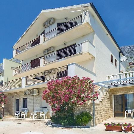 Cozy Apartment In Lokva Rogoznica With Wifi エクステリア 写真
